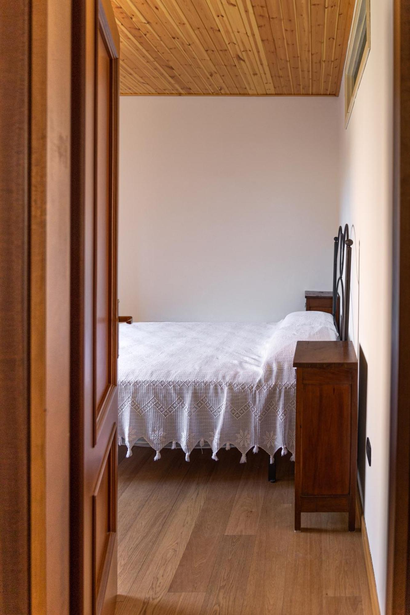 Magico Loft Nel Centro Storico Lejlighed Toscolano Maderno Eksteriør billede