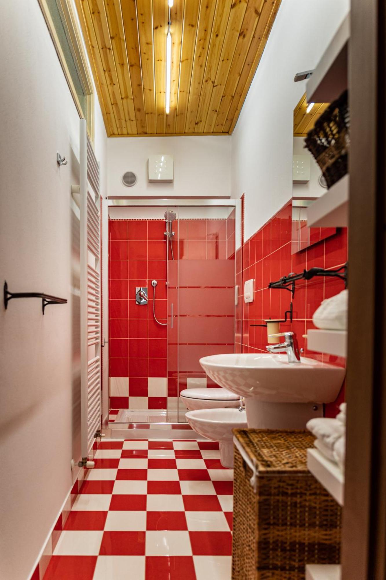 Magico Loft Nel Centro Storico Lejlighed Toscolano Maderno Eksteriør billede
